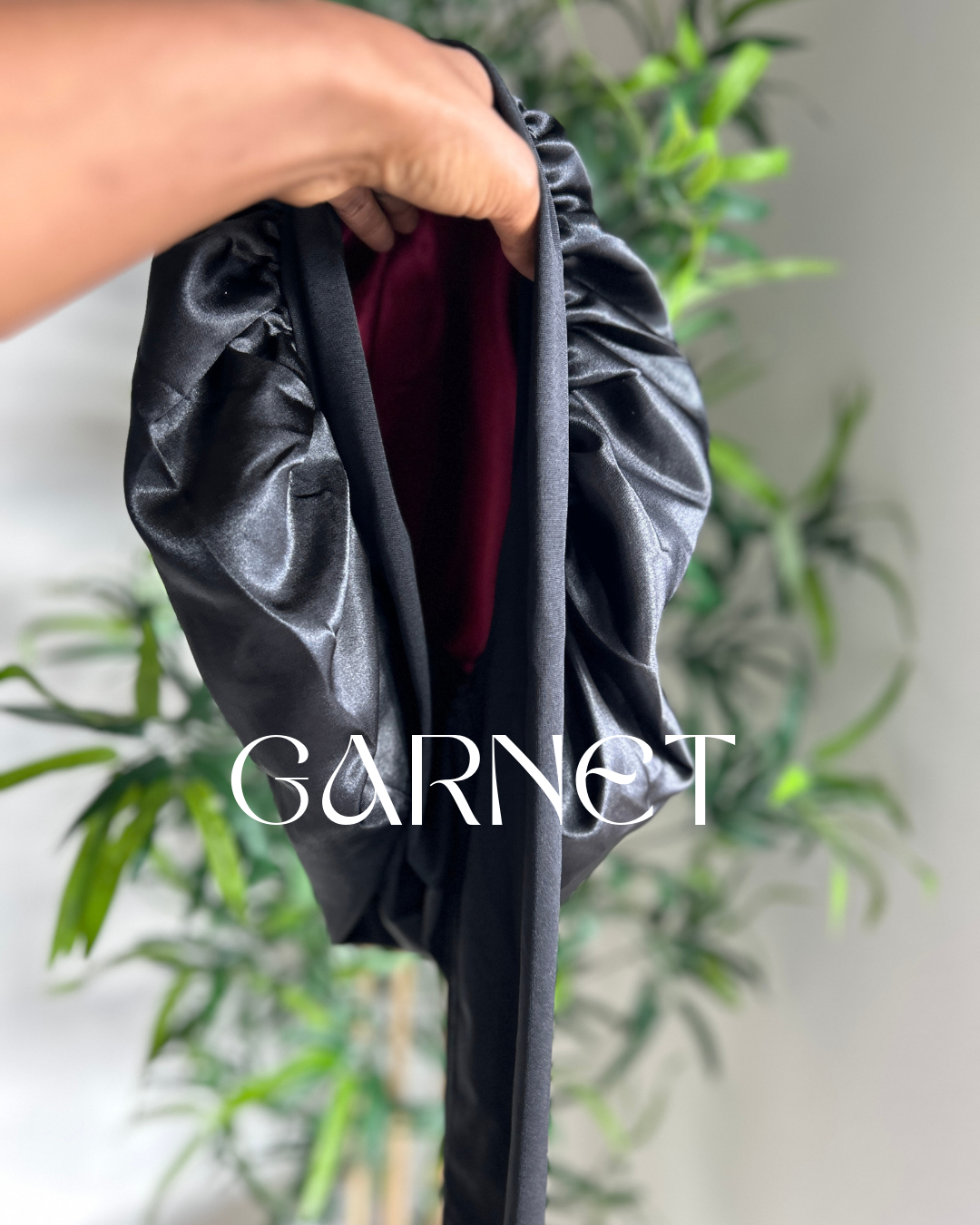 Garnet Comfort Fit - Tie Up Bonnet