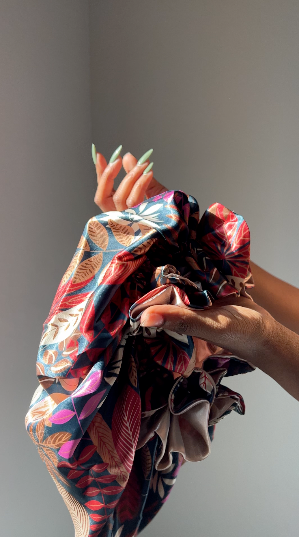 Founder bonnetkits satin bonnts
